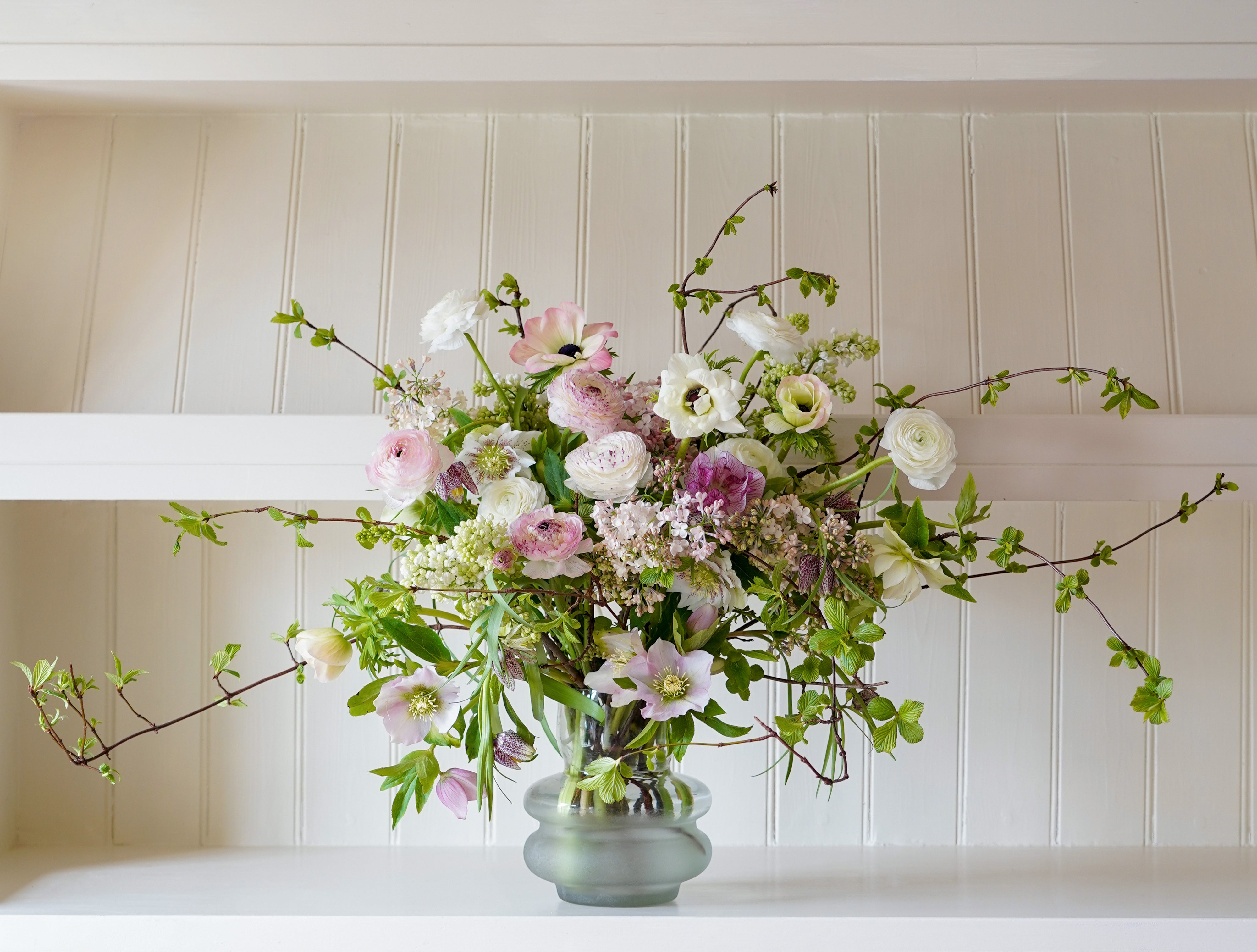 Creating Your Summer Flower Arrangement
