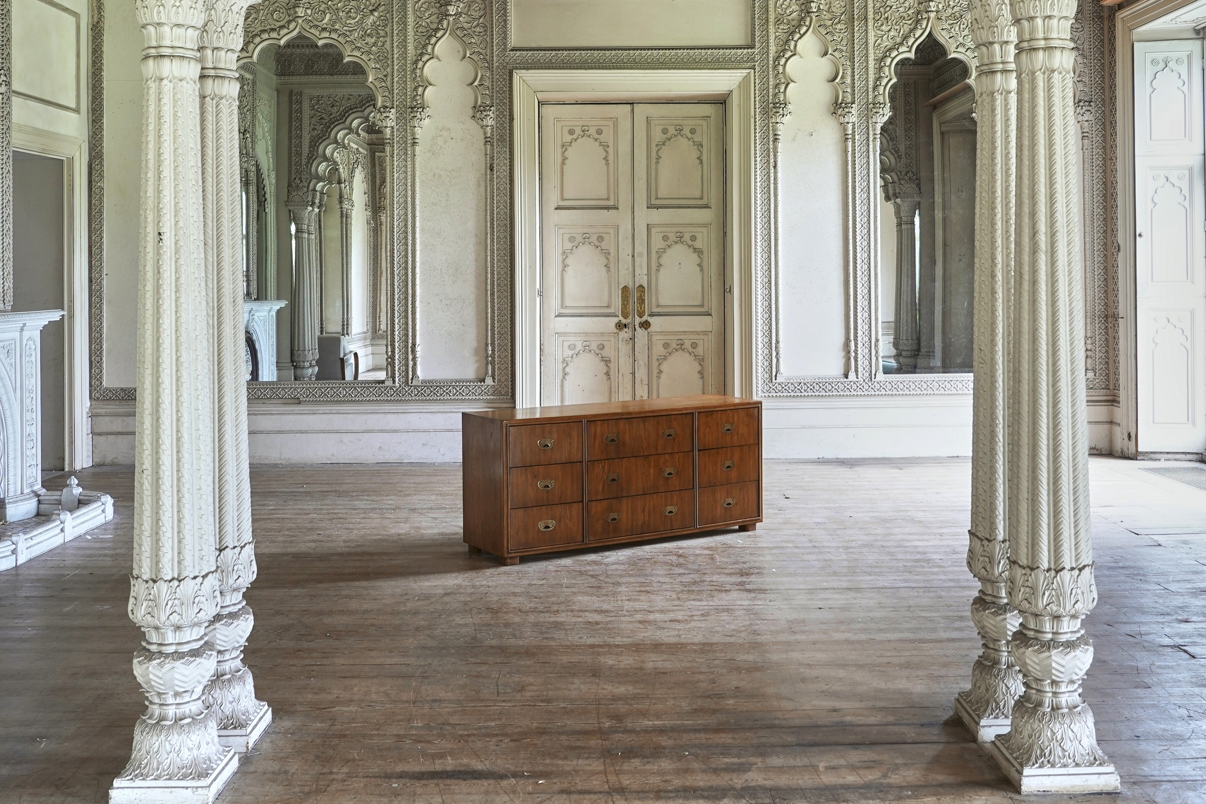 Birdie Fortescue spring summer antiques styled in pink and green sitting room