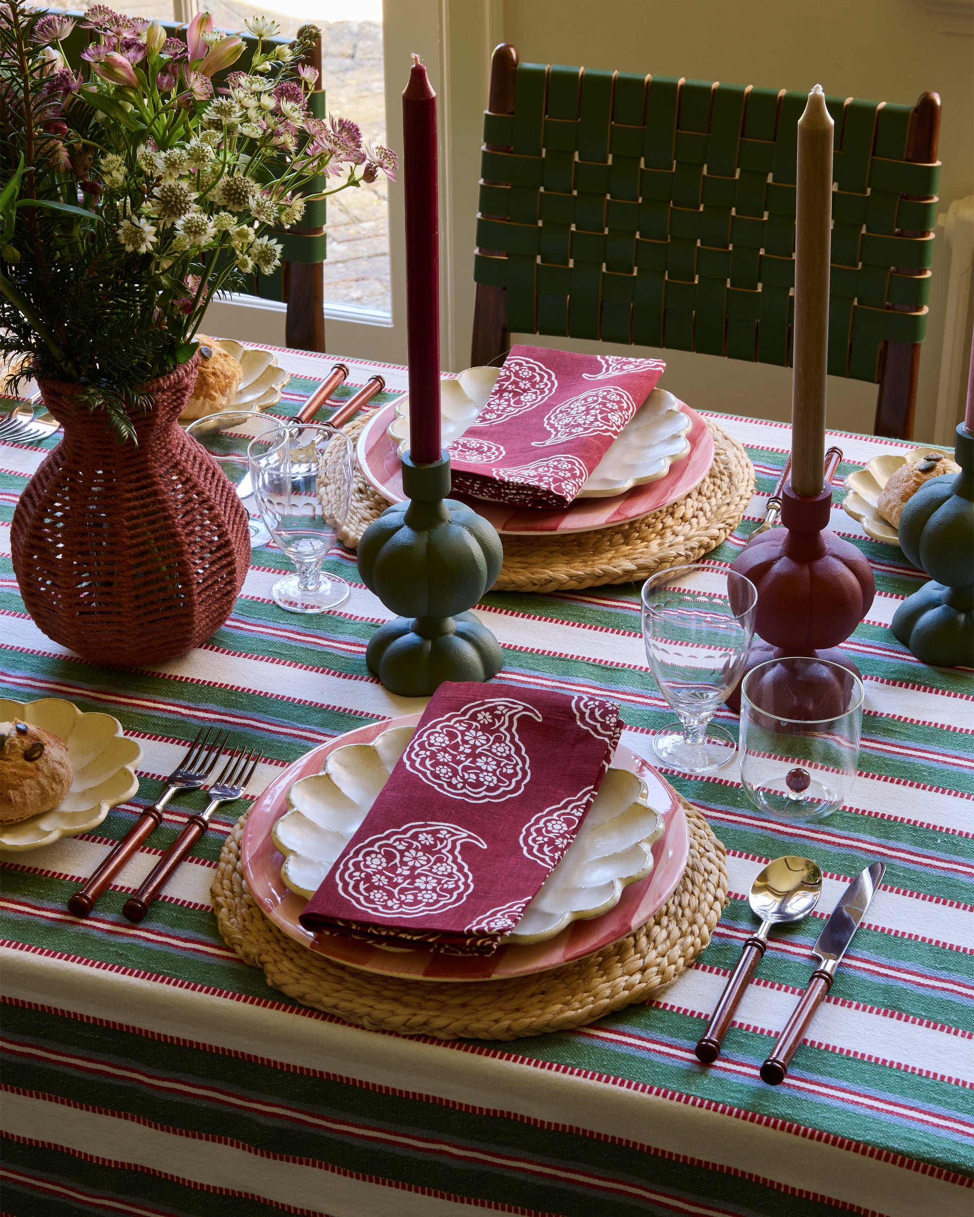 Paisley Napkin: Set of 4 - Red