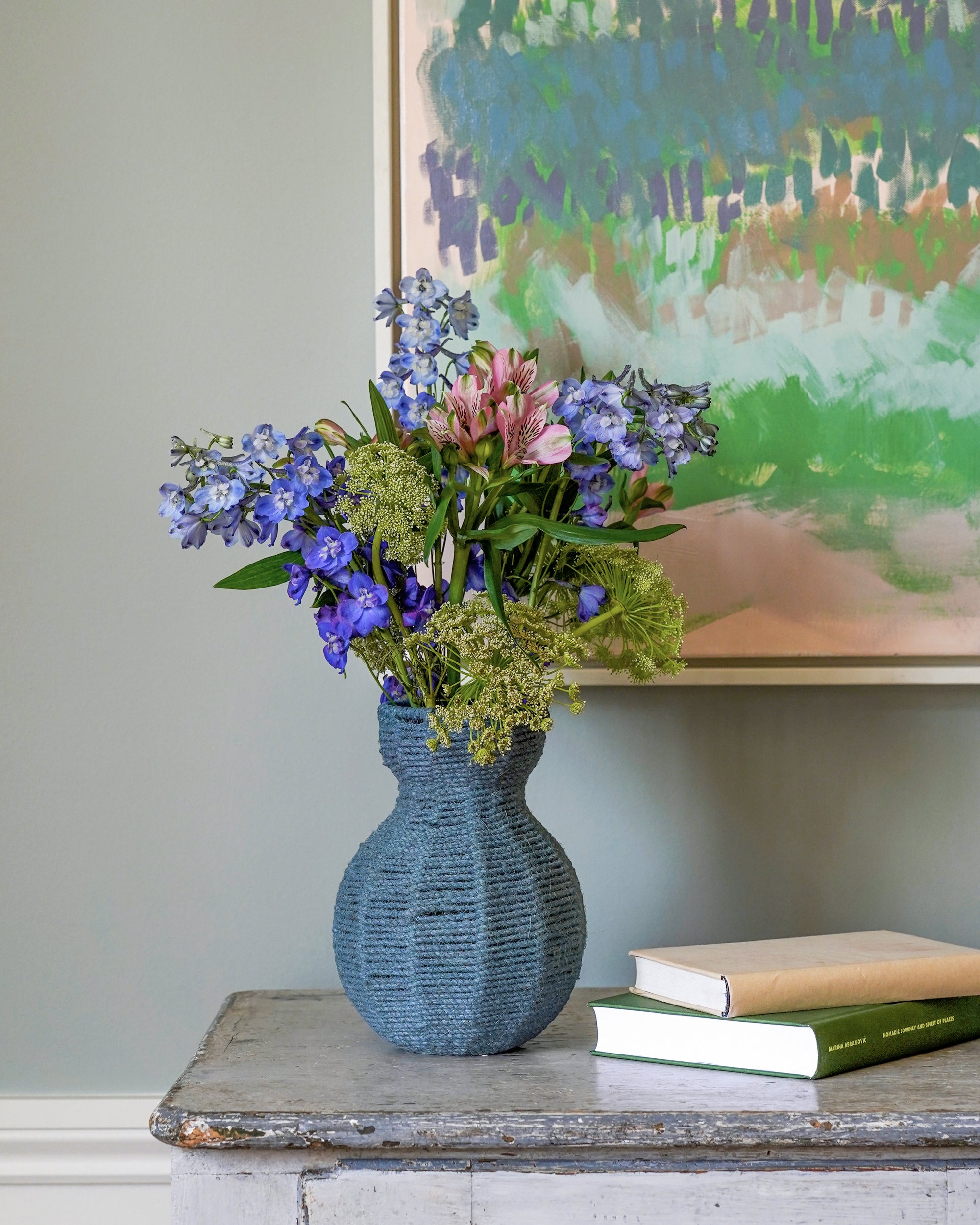 Small String Vase - Blue