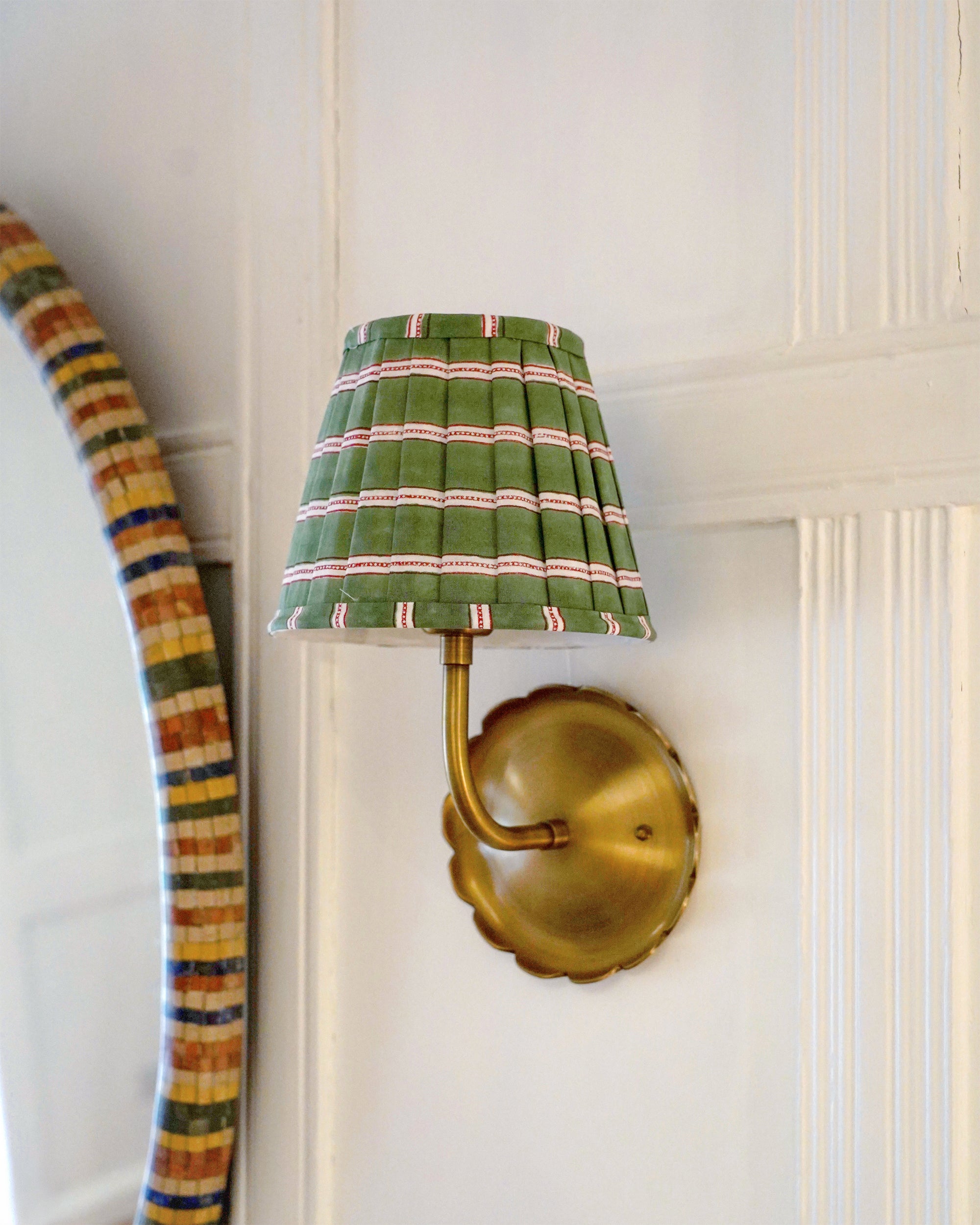 Petal Wall Light - Brass