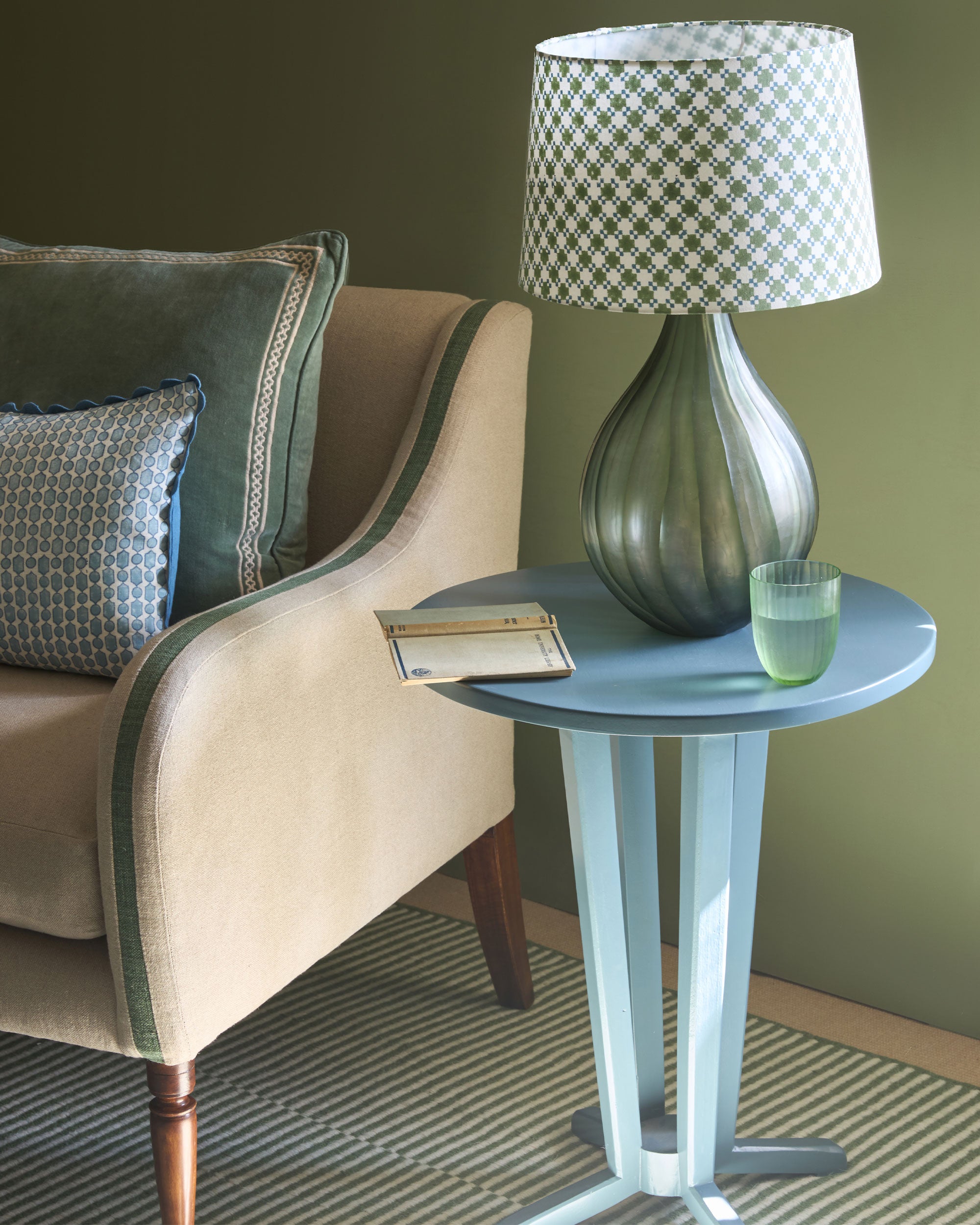 Wensum Circular Table - Petrol Blue