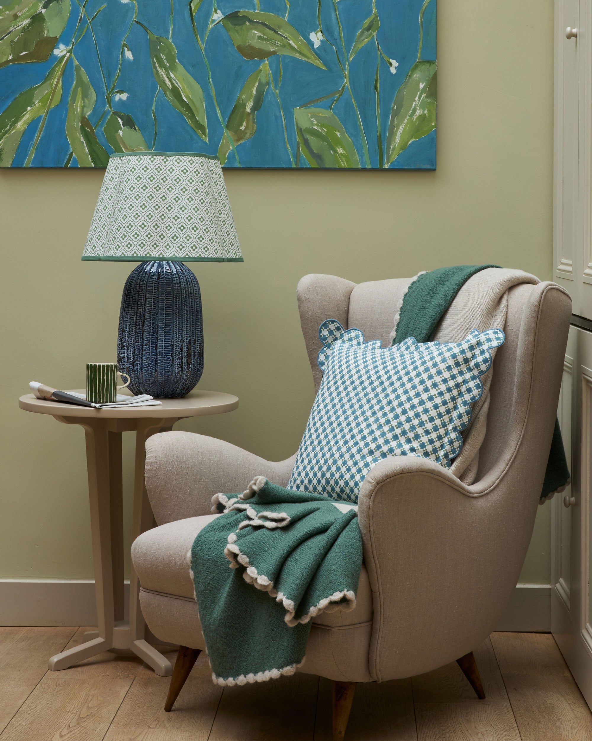 Bordered Knitted Throw - Green