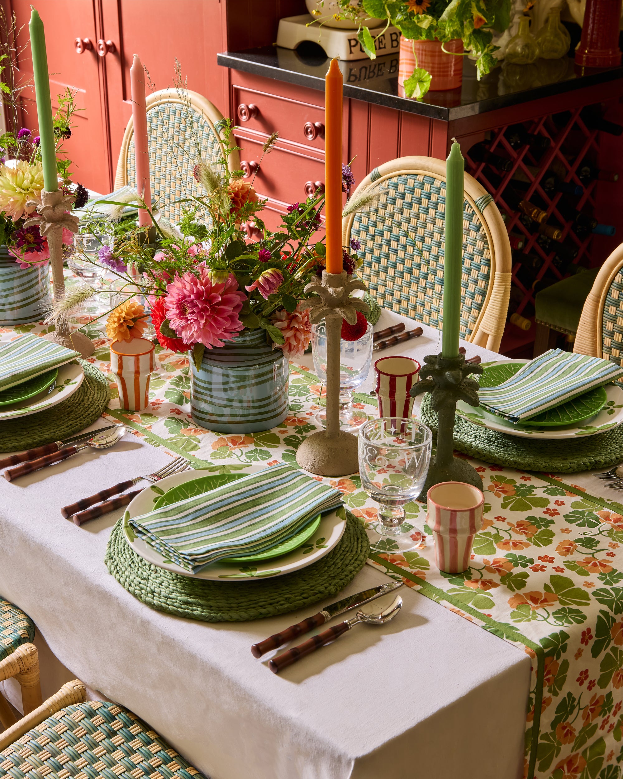 Fun and vibrant tabelscape featuring striped and floral patterns from the Nasturtium collection