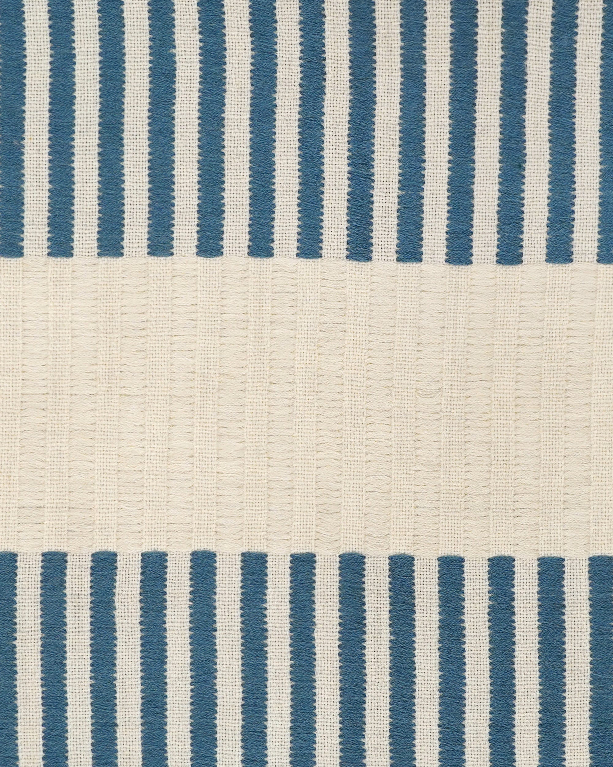 Dopatti throw - Blue