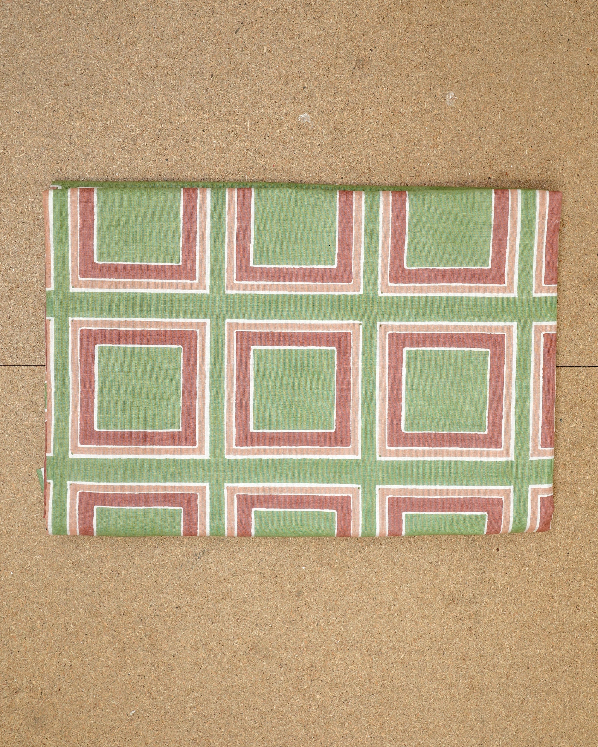 Santa Croce Tablecloth - Green with Pink