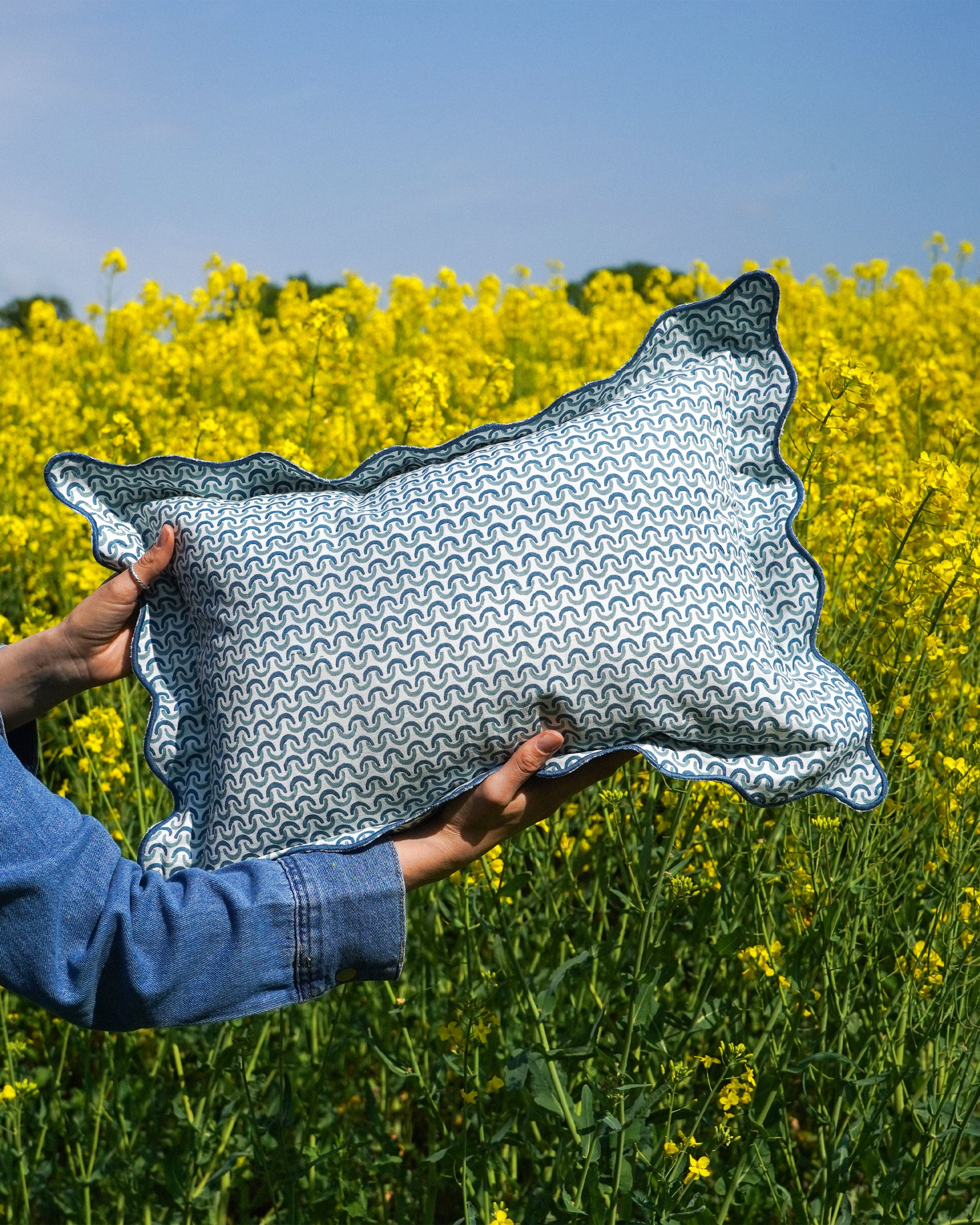 Teja Scalloped Block Print Cushion - Blue
