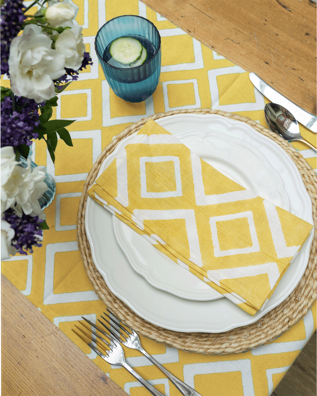 Aakaar Rhombus Cotton / Linen Napkins - Yellow