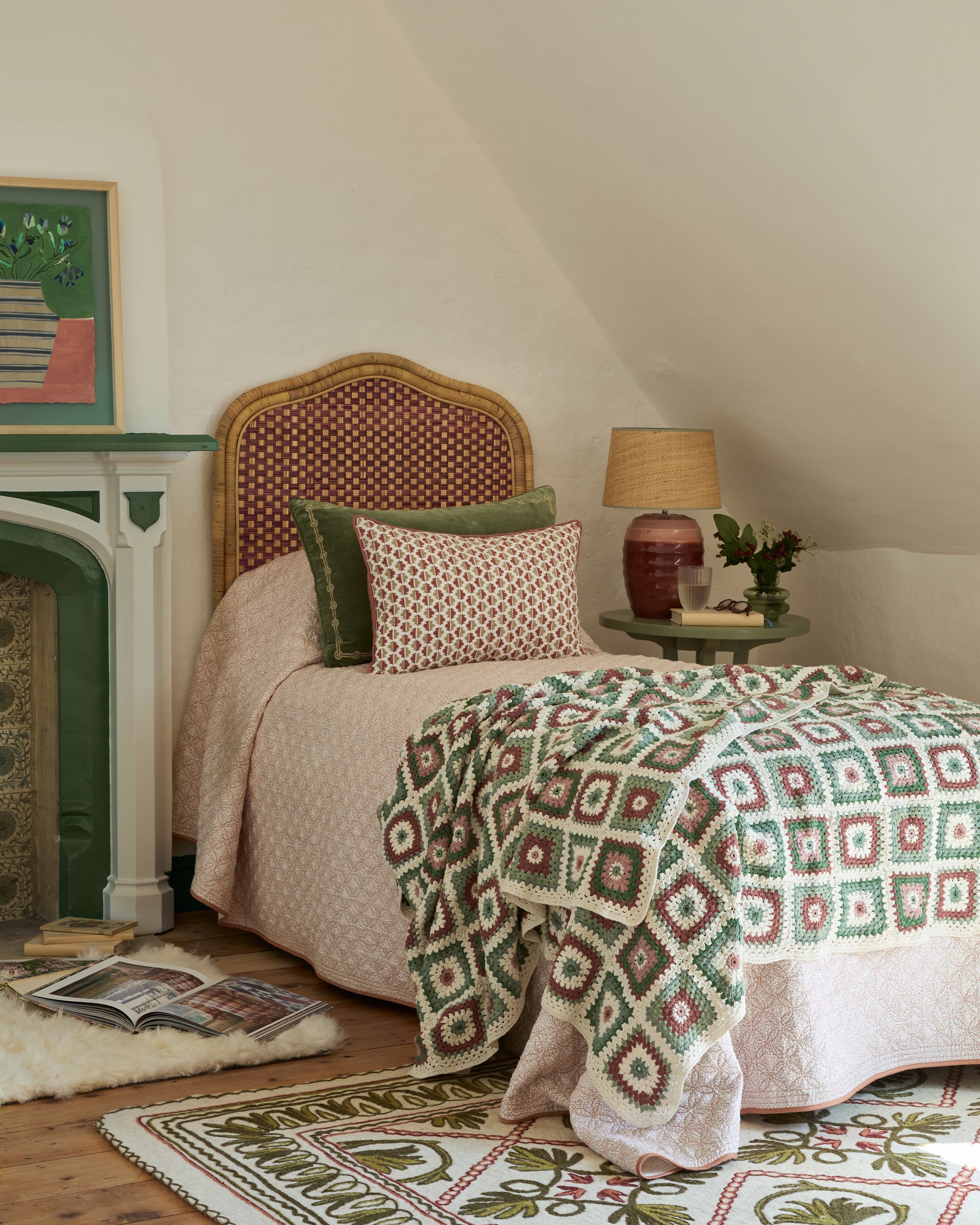 Namda Felt Embroidered Rug - Green and Pink