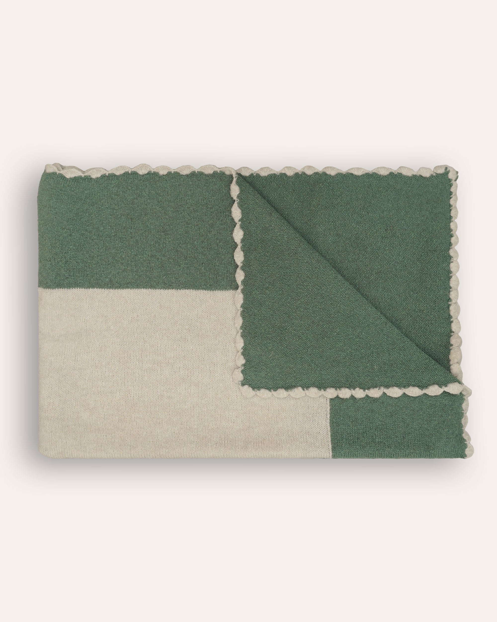 Bordered Knitted Throw - Green