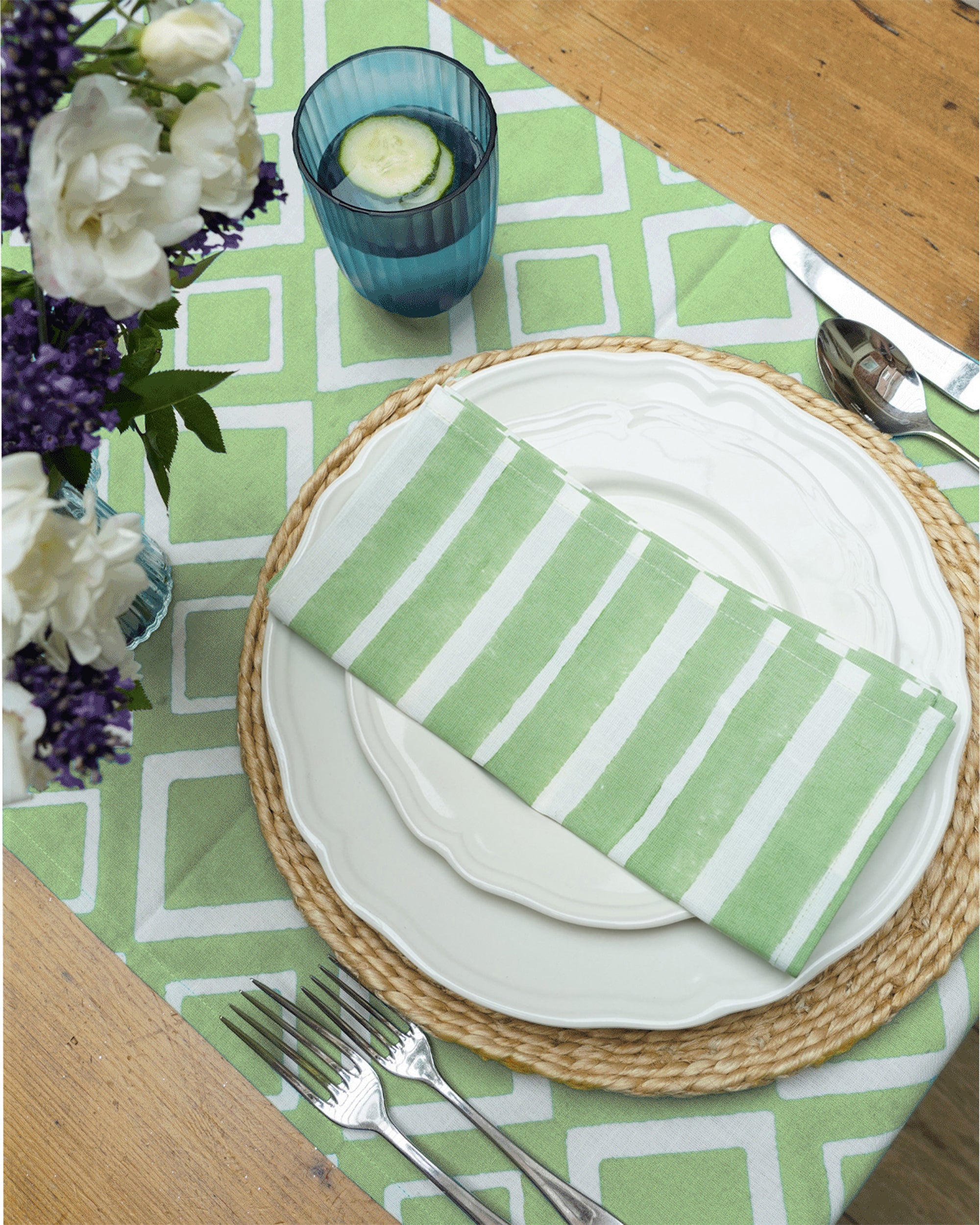 Set of 4 Aakaar Stripe Linen Napkins - Green