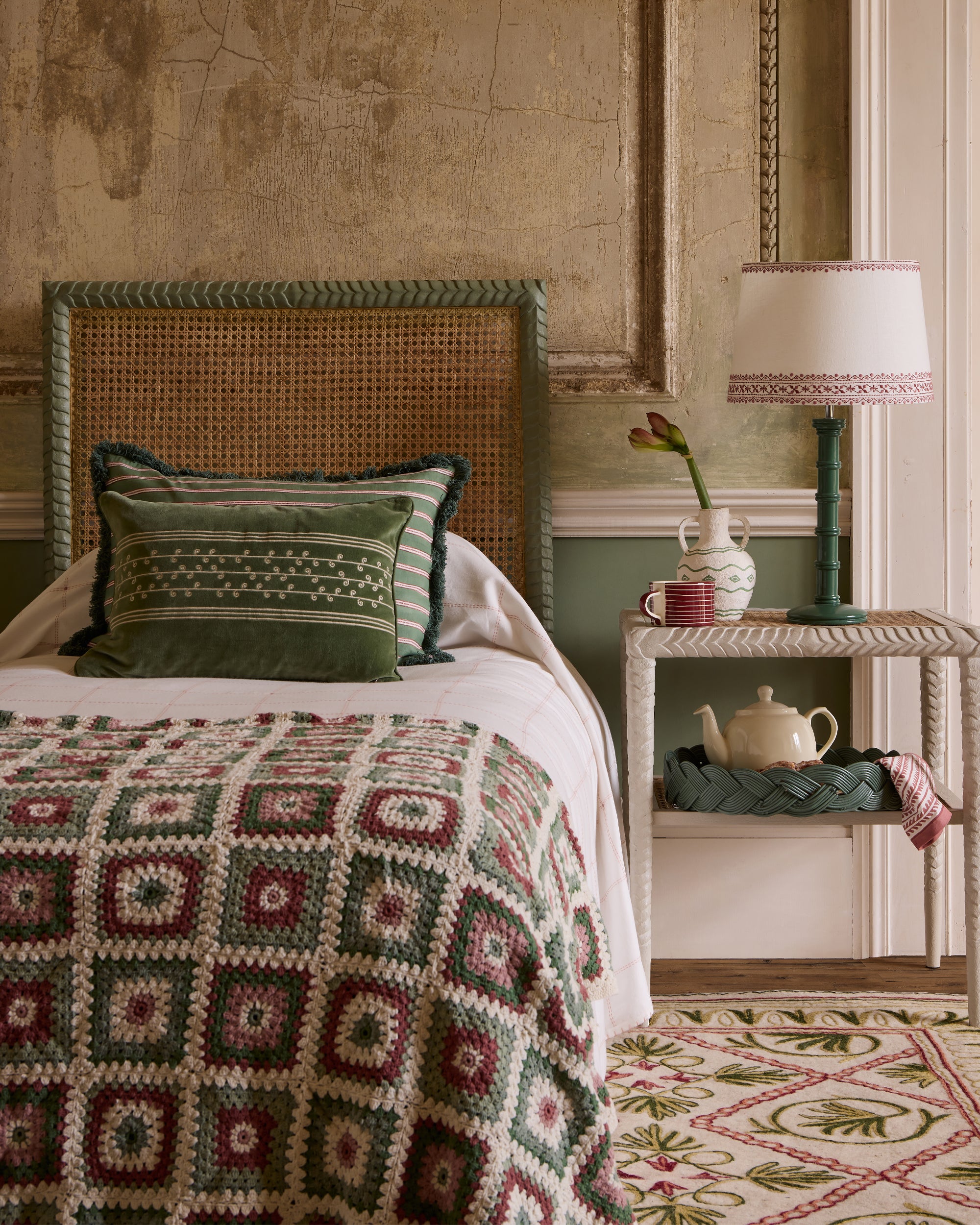 Gloss Painted Wooden Column Table Lamp with Bordado Lampshade - Hedge Green, in a Bedroom