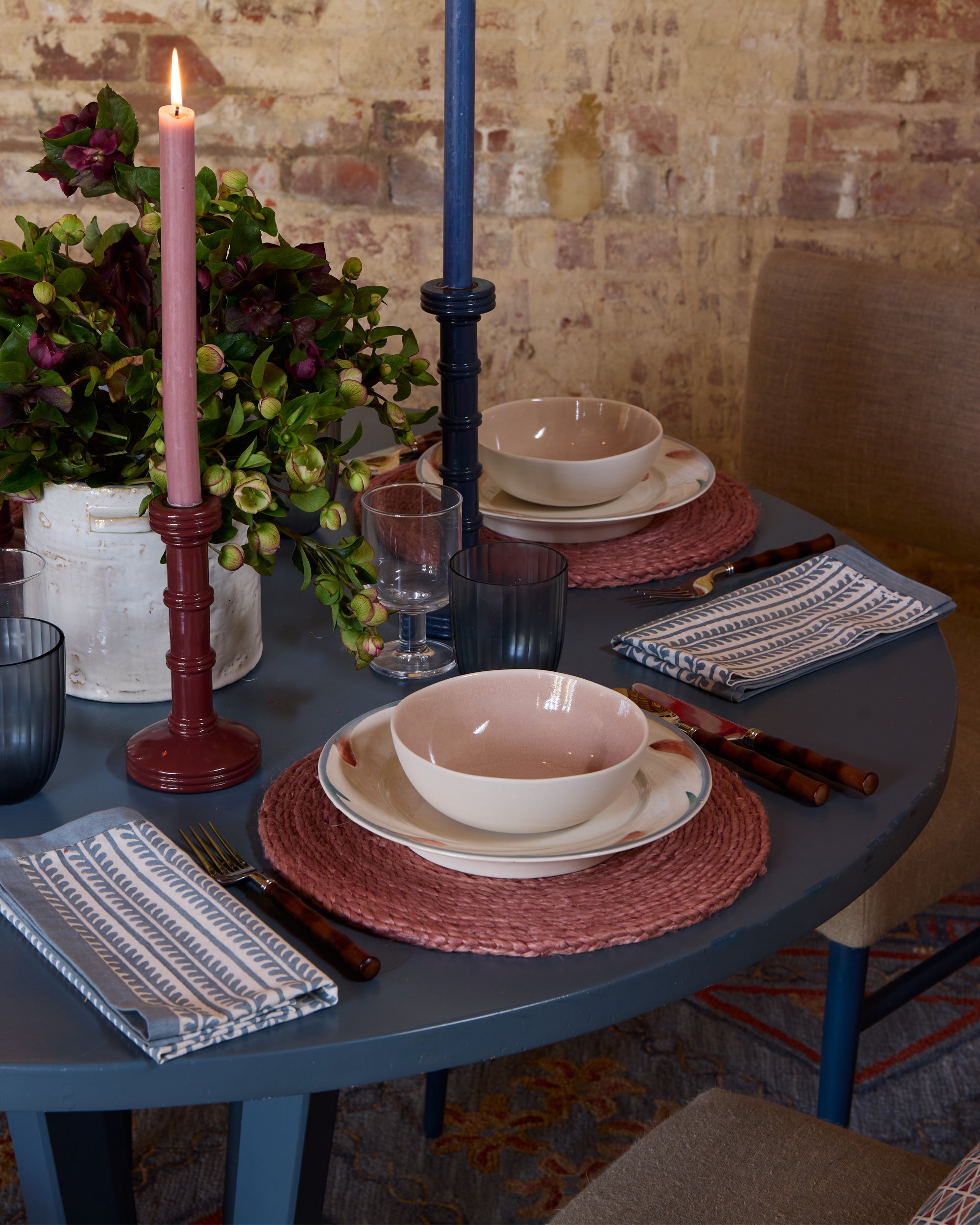 Wensum Pedestal Table - Petrol Blue