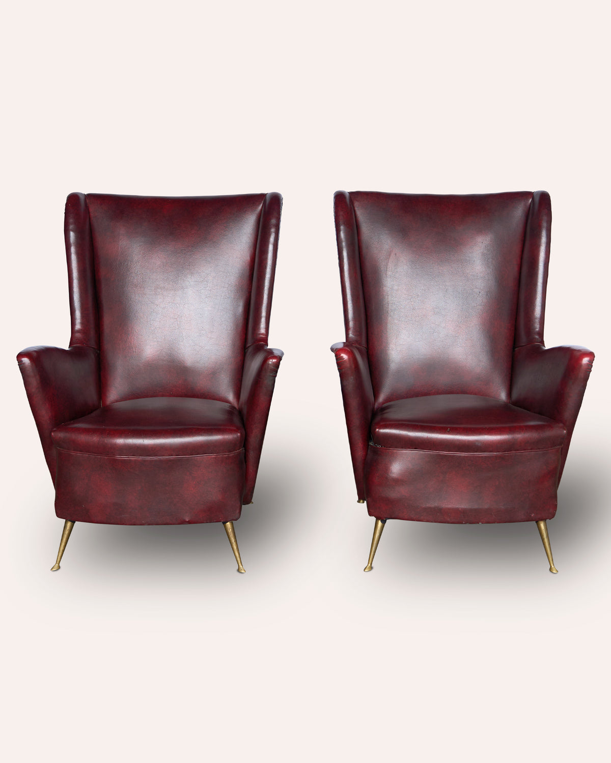 A stylish mid Century pair of chairs
