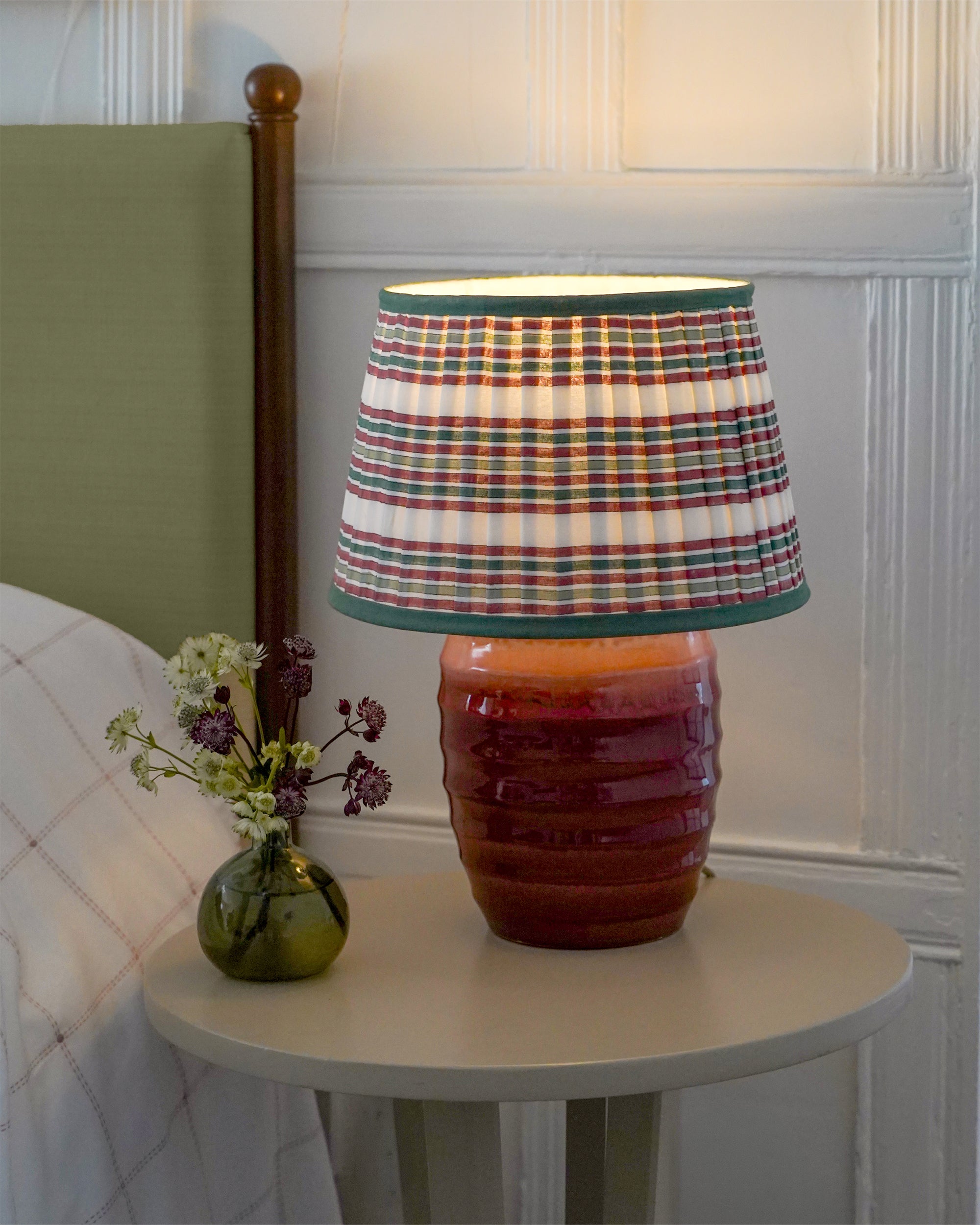 Kurna Striped Pleated Lampshade – Red/Green