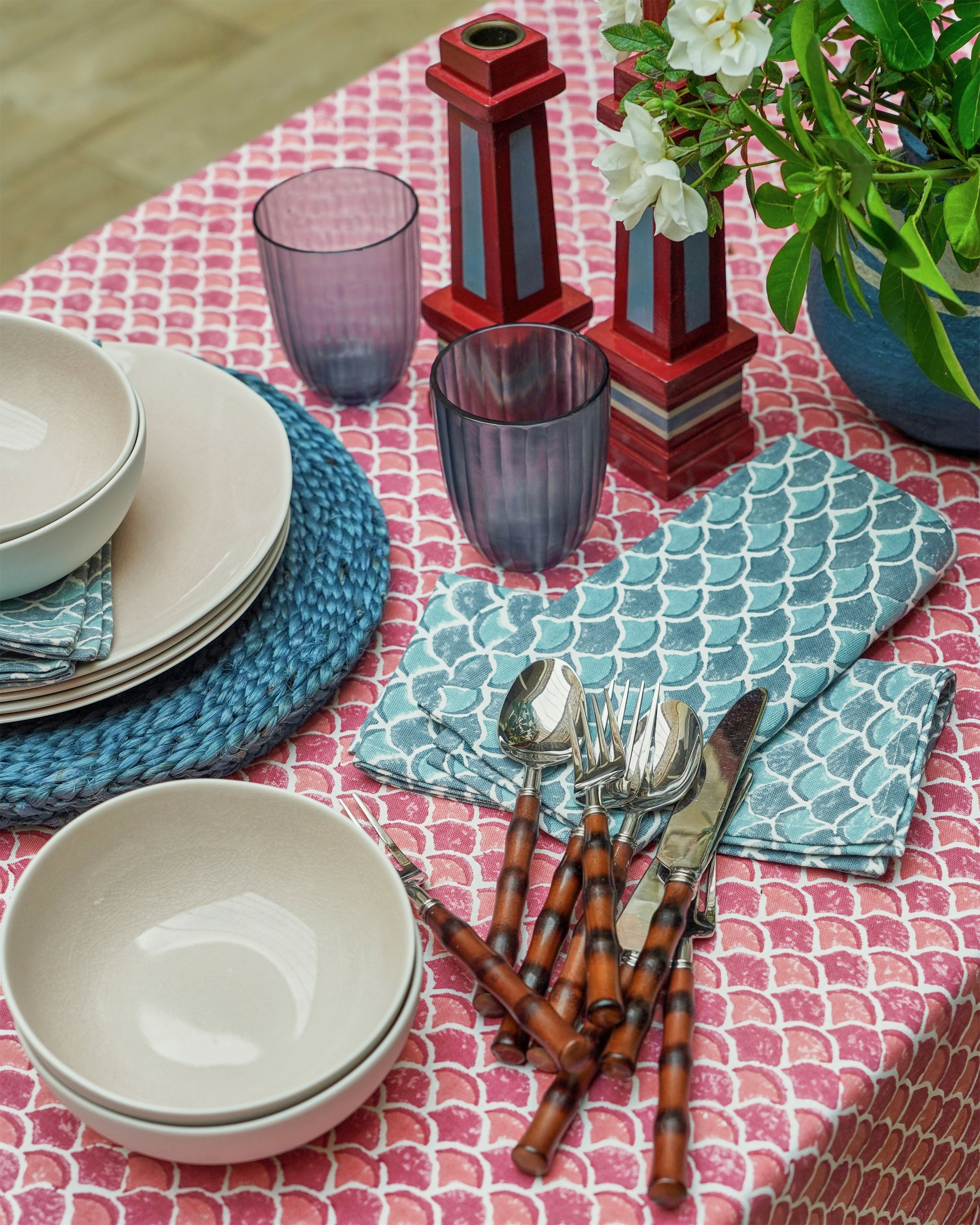 Scallop Block Print Cotton Tablecloth - Red