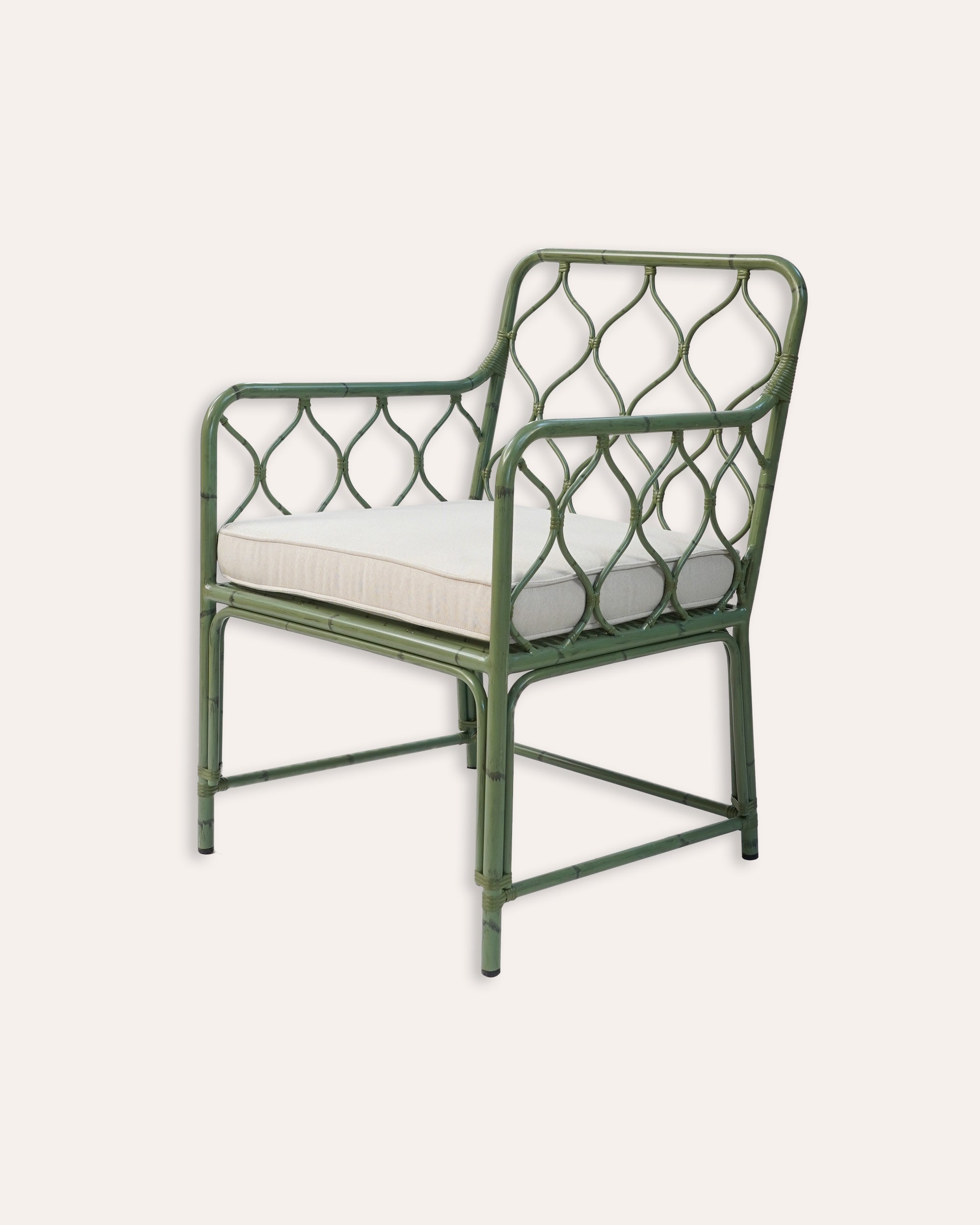 Side view of Birdie Fortescue's alluminium Curato garden chair