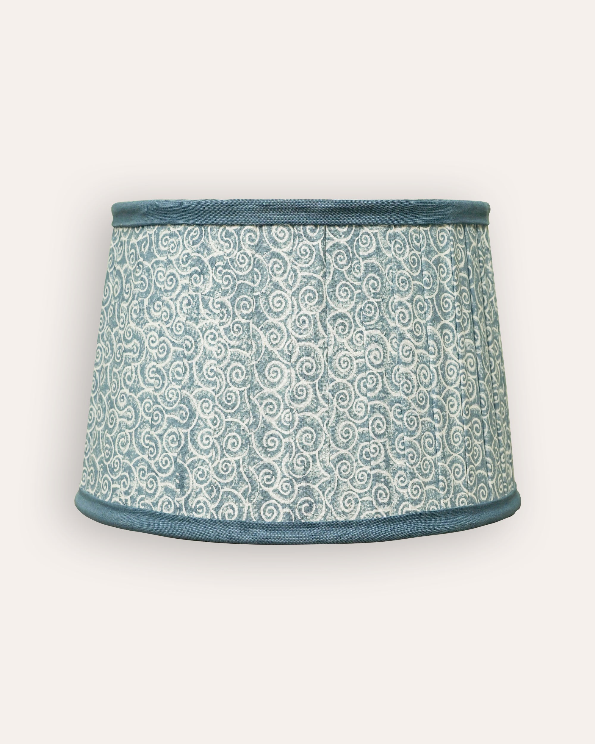 Remolino Swirl Print Pleated Lampshade - Blue