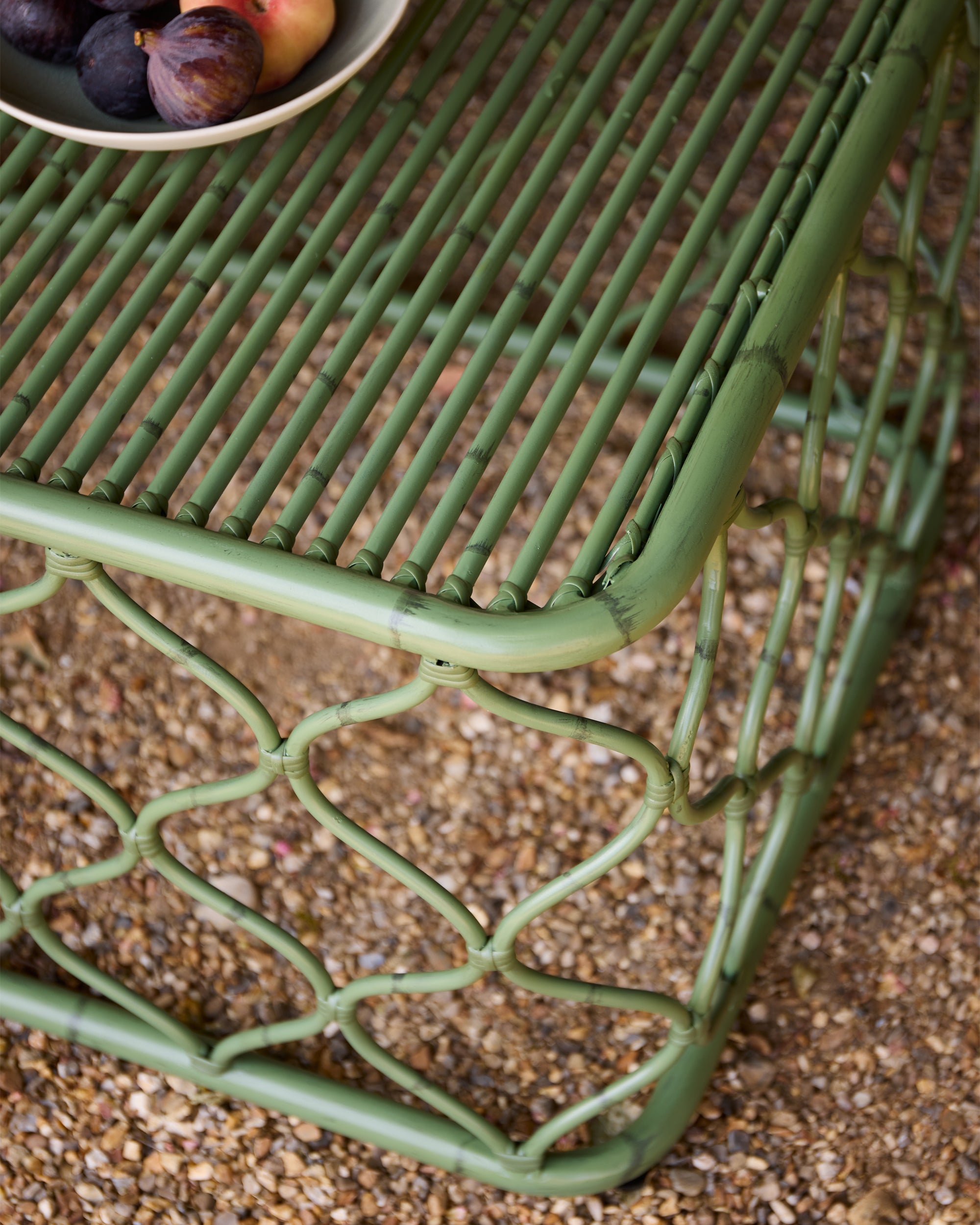 Close up detail image for the aluminium garden Curato coffee table