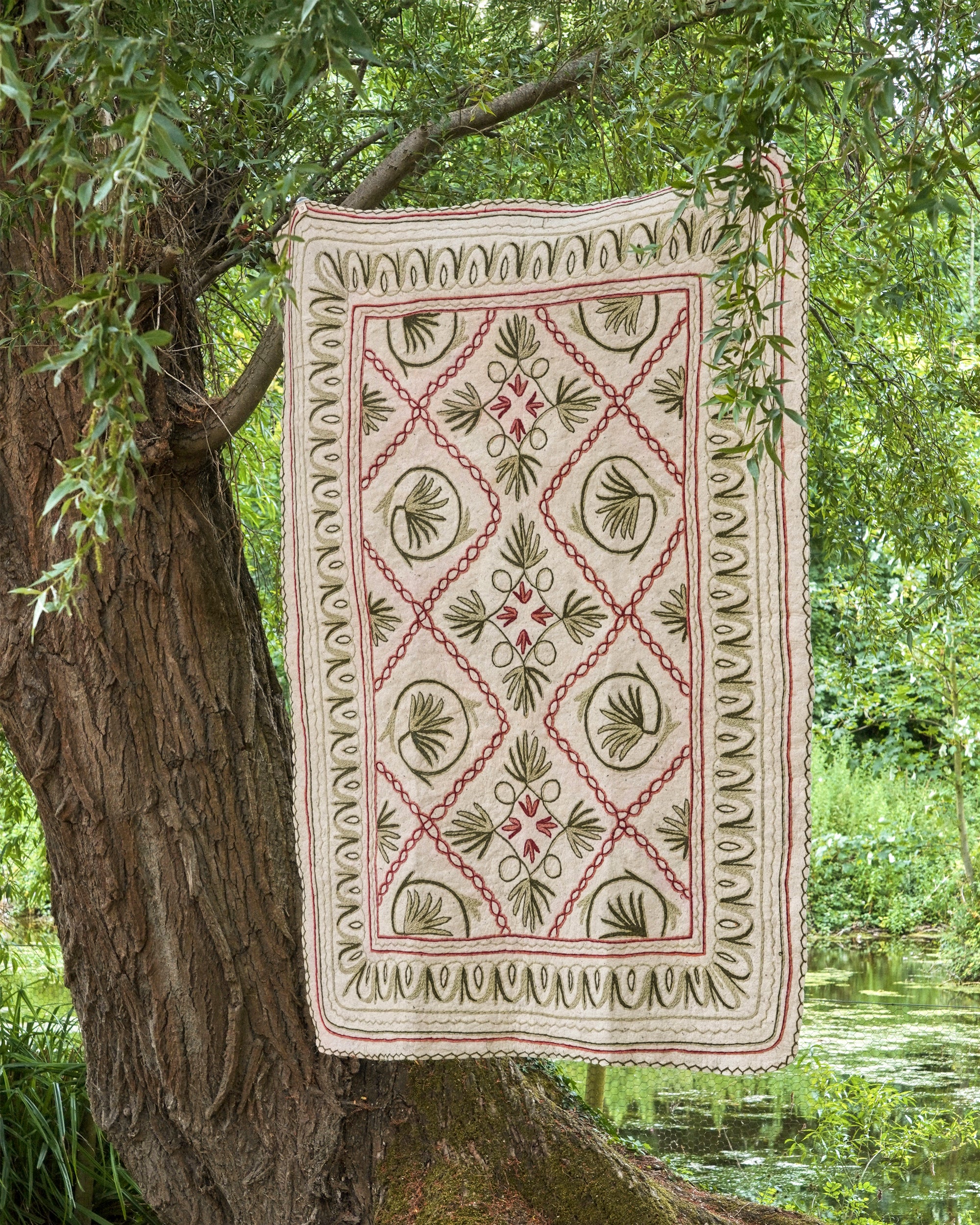 Namda Felt Embroidered Rug - Green and Pink
