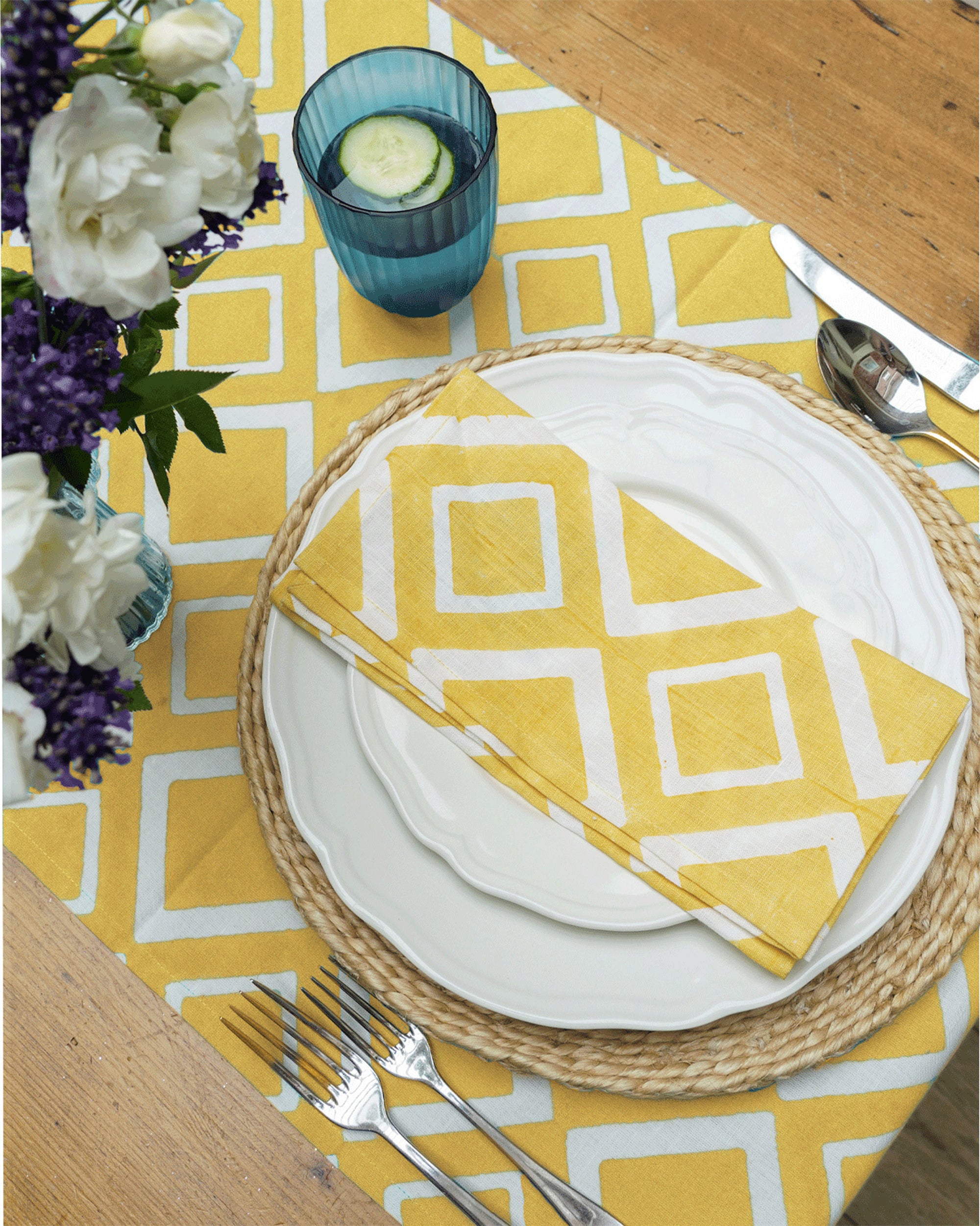 Aakaar Rhombus Linen Napkins - Yellow